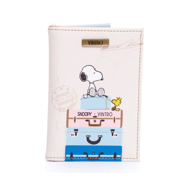 PORTAPASAPORTE PRAGA PARA MUJER BEIGE SNOOPY CUERO VEGANO